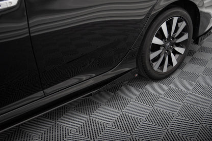 Street pro side skirts diffusers + flaps honda civic mk10