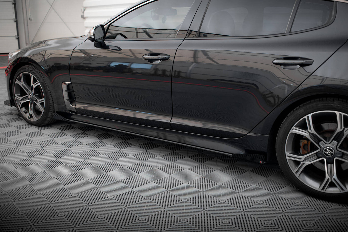 Street pro side skirts diffusers + flaps kia stinger gt / gt-line / standard mk1