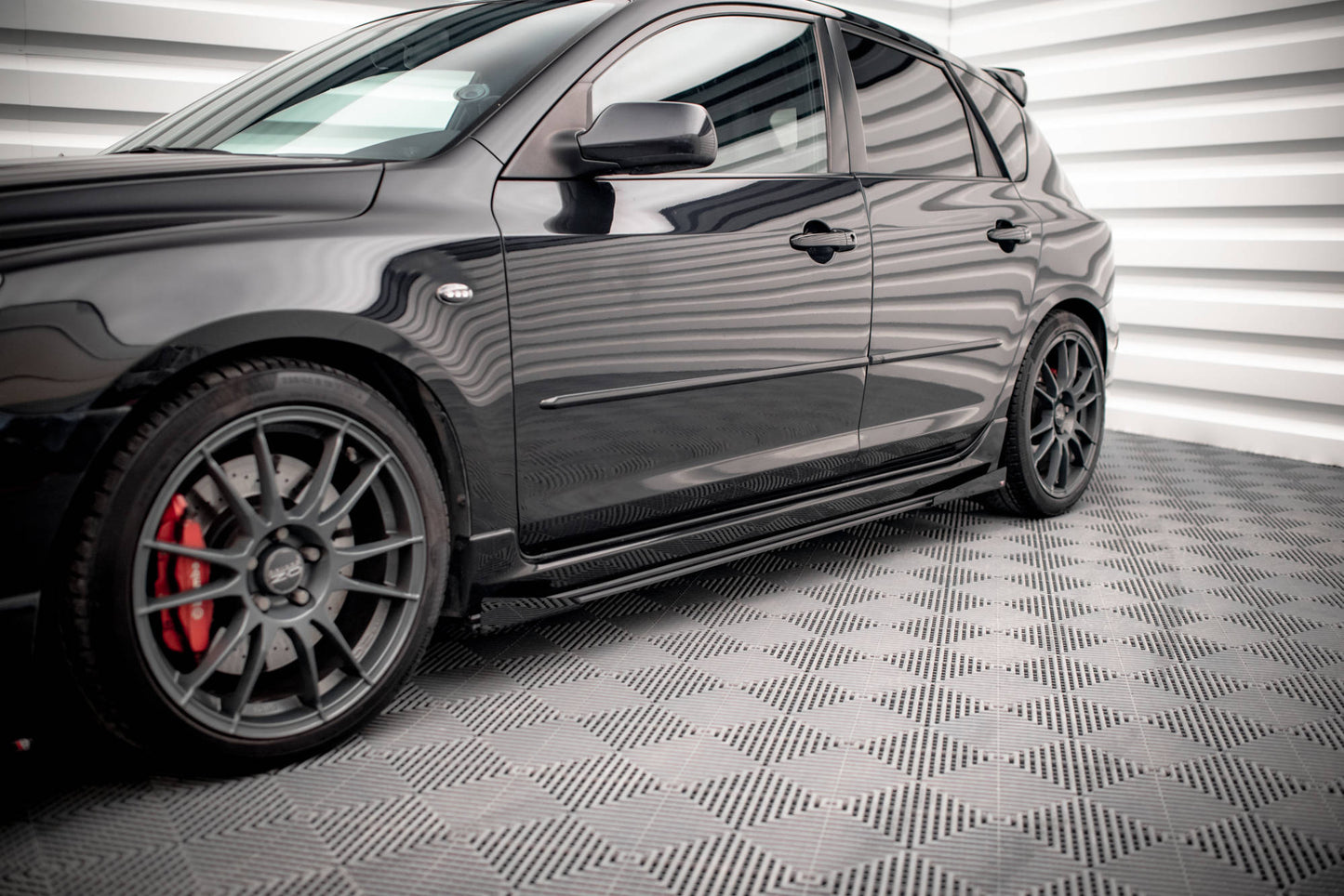 Street pro side skirts diffusers + flaps mazda 3 mps mk1