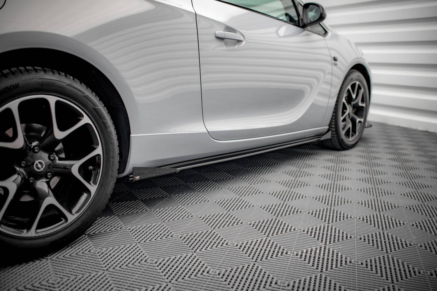 Street pro side skirts diffusers + flaps opel astra gtc opc-line j