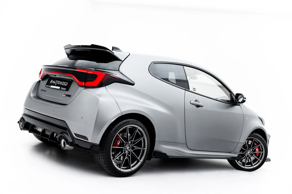 Street pro sideskjørt diffusere + klaffer toyota gr yaris mk4 ansiktsløftning