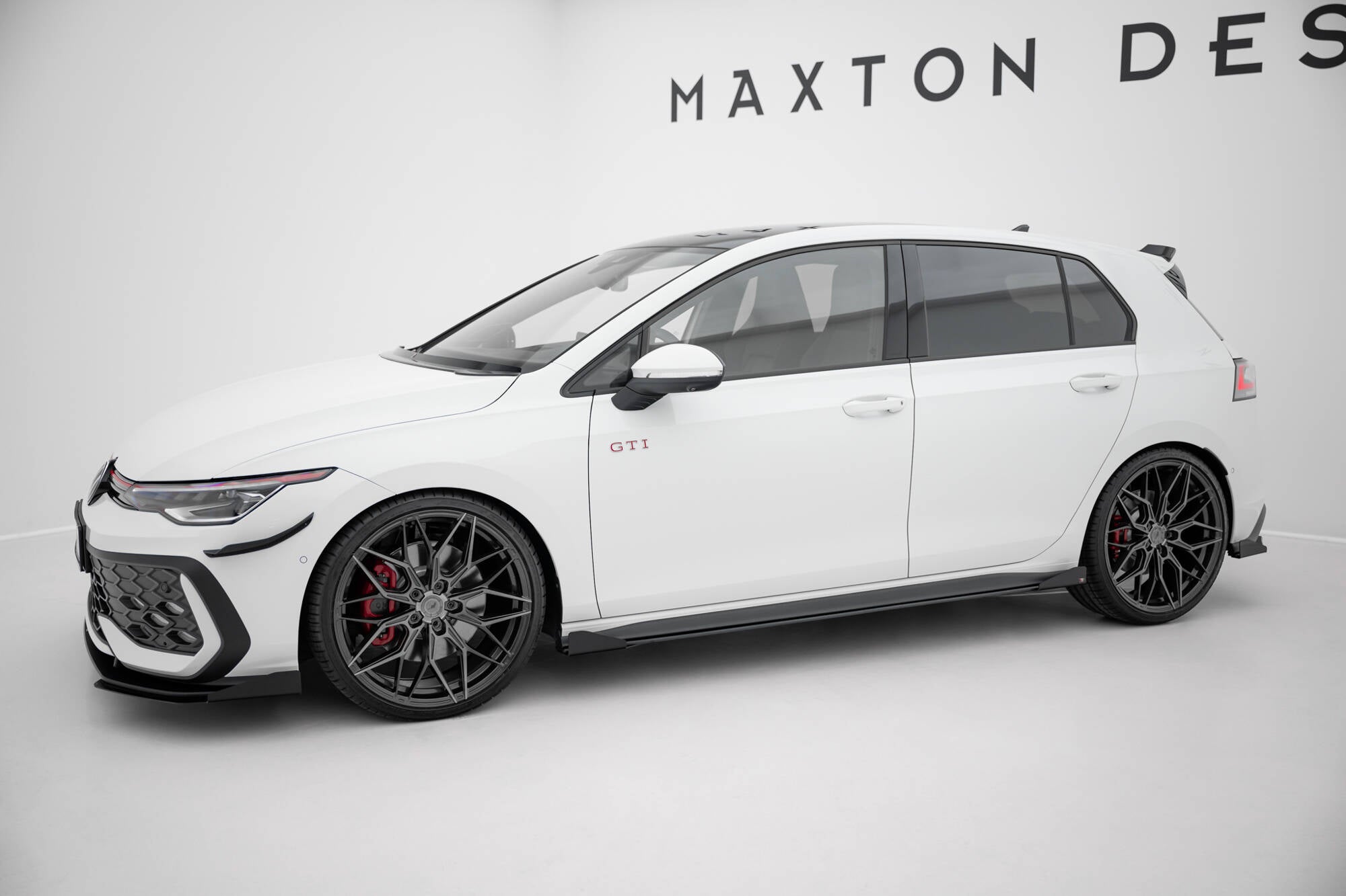 Street Pro Side -hameet Diffusers + Flaps Volkswagen Golf GTI / GTE / GTI Clubsport / R-Line MK8
