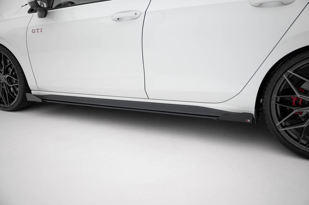 Street Pro Side -hameet Diffusers + Flaps Volkswagen Golf GTI / GTE / GTI Clubsport / R-Line MK8