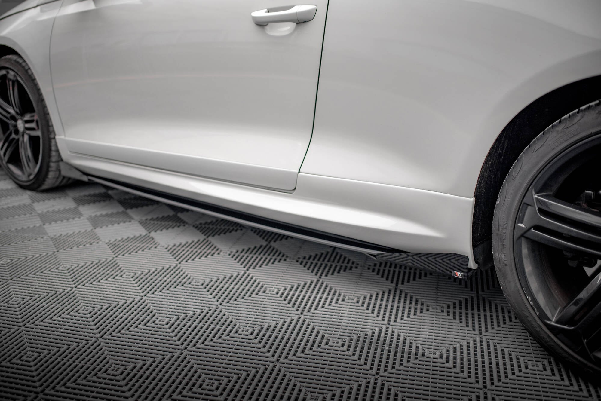 Street pro side skirts diffusers + flaps volkswagen scirocco r mk3 / mk3 facelift