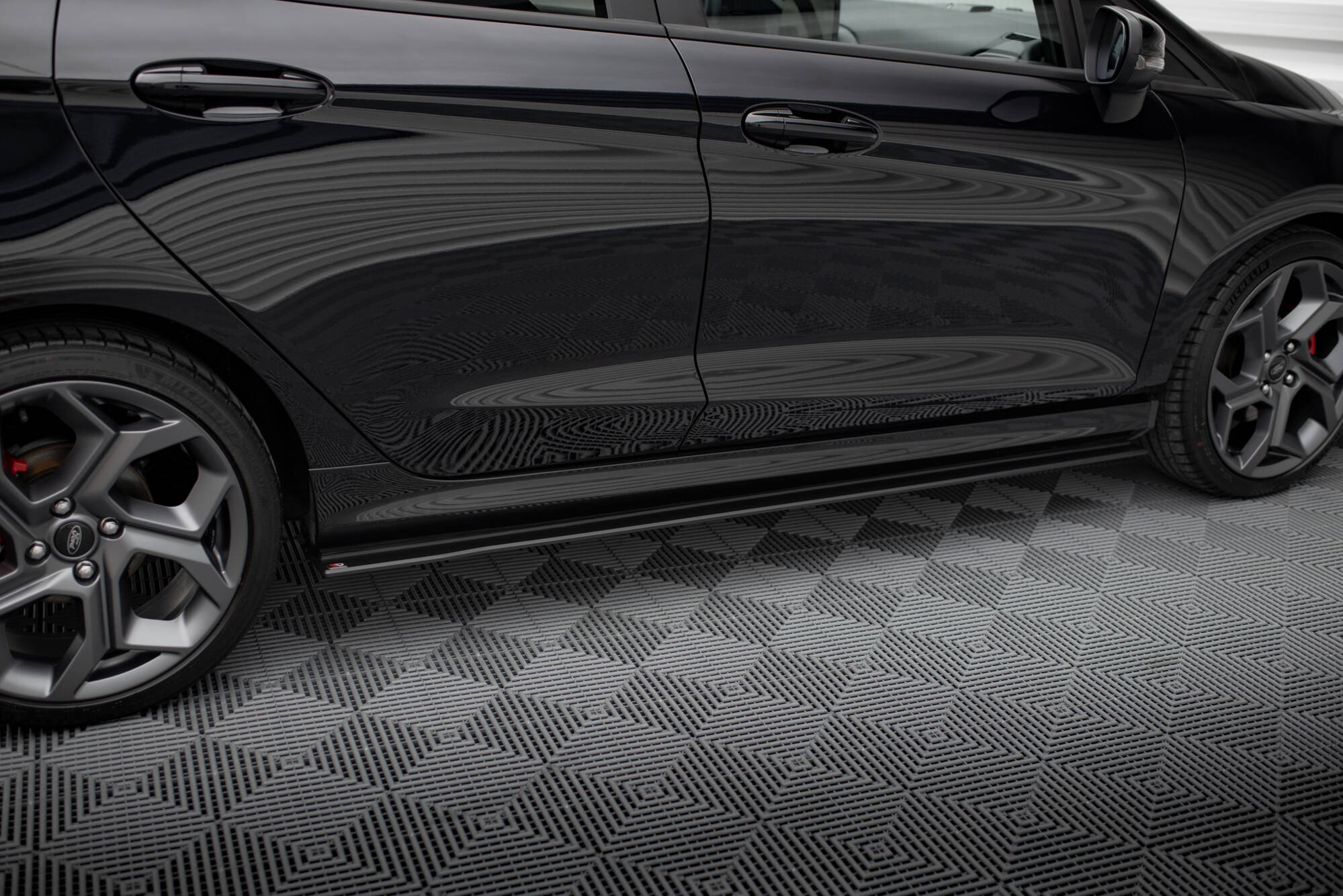 Street Pro Side -hameet Diffusers Ford Fiesta ST / ST-Line MK8