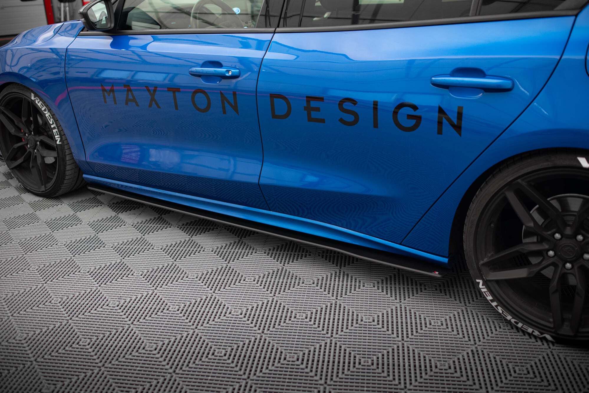 Street pro side skirts diffusers ford focus st / st-line mk4