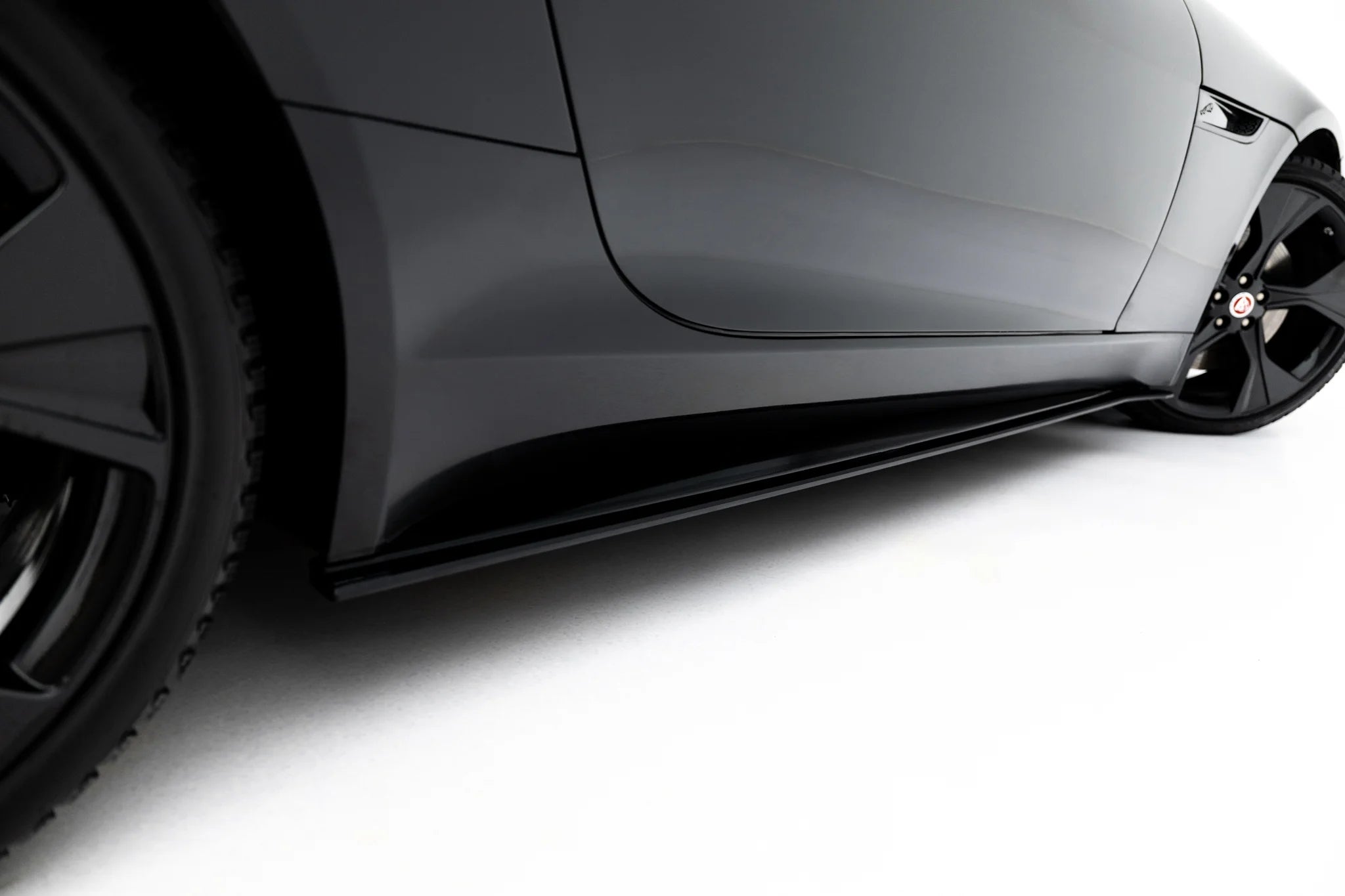 Street pro side skirts diffusers jaguar f-type x152 facelift 2