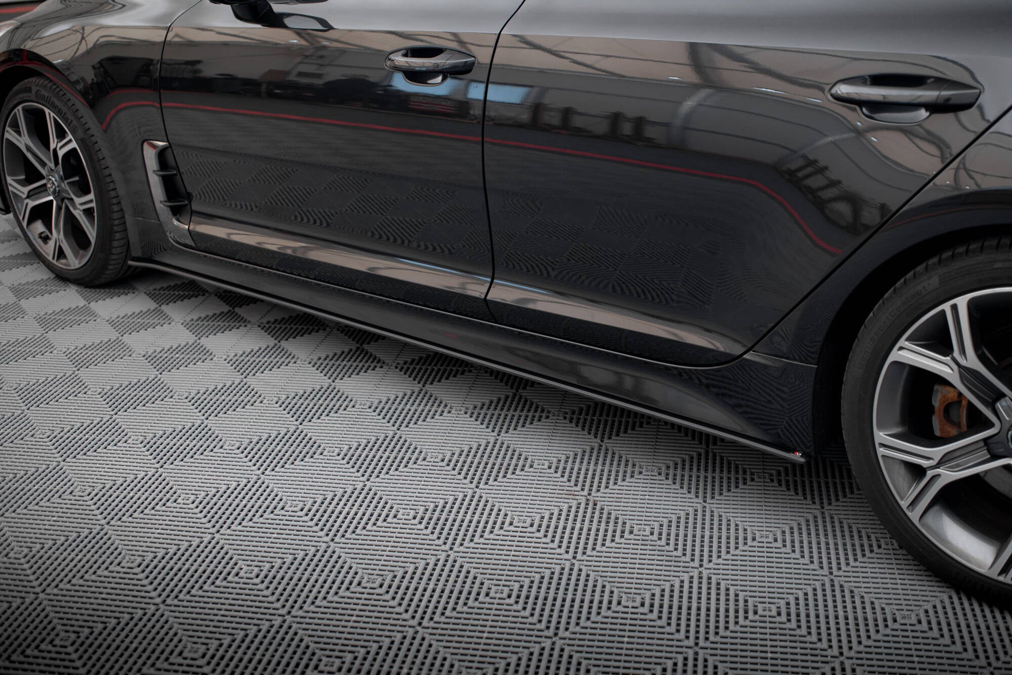 Street pro side skirts diffusers kia stinger gt / gt-line / standard mk1