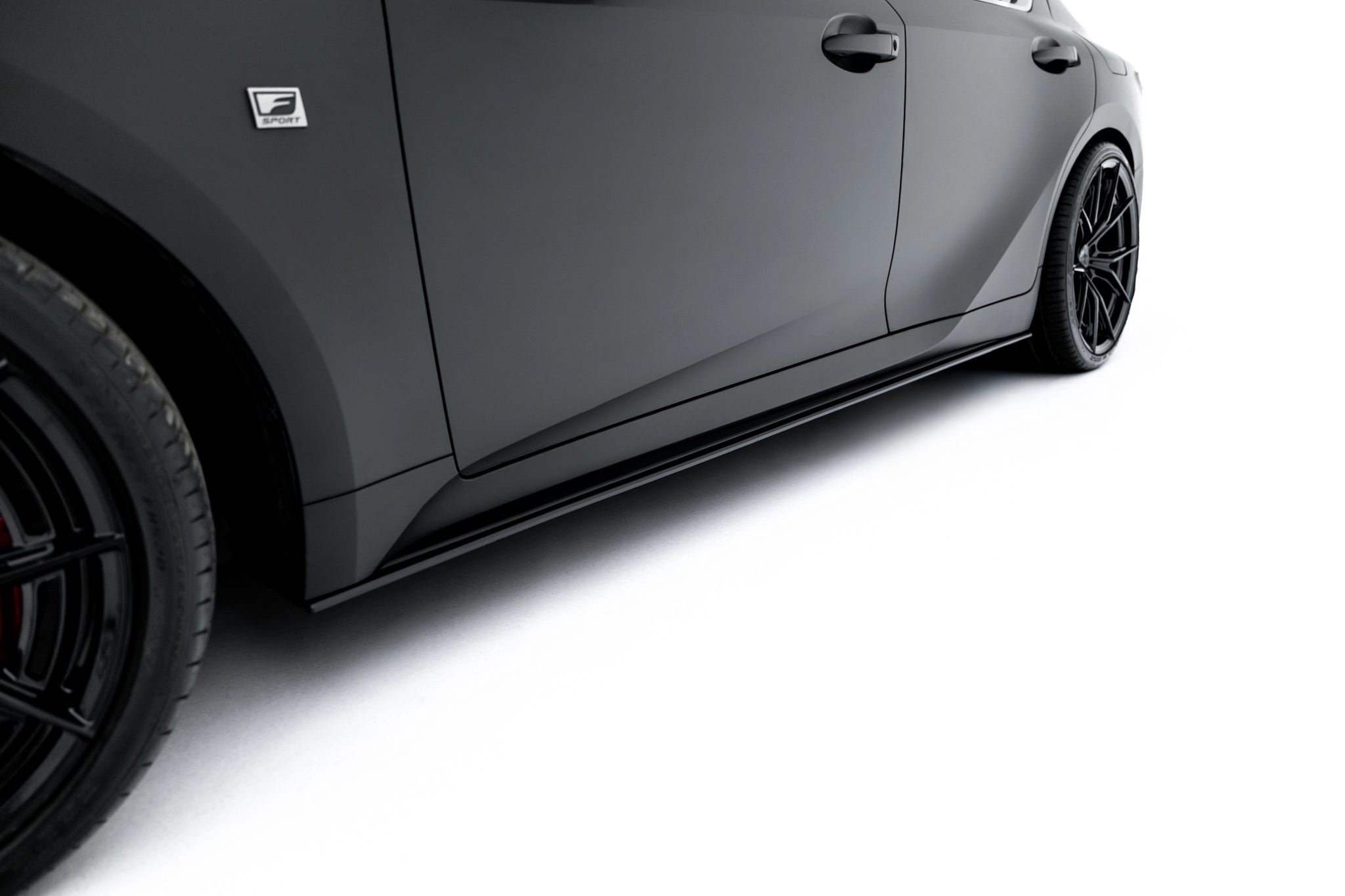 Street pro side skirts diffusers lexus is 500 mk3 facelift 2 (xe30)