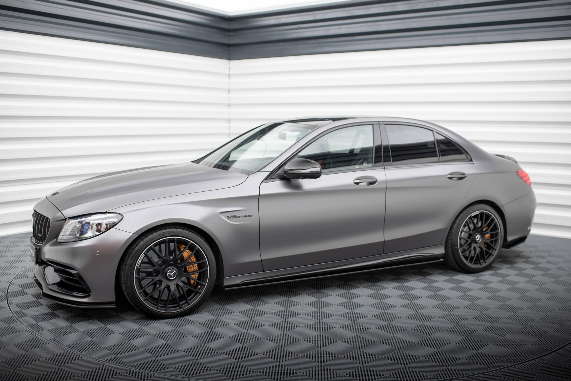 Street pro side skirts diffusers mercedes-amg c63 sedan / estate w205 facelift