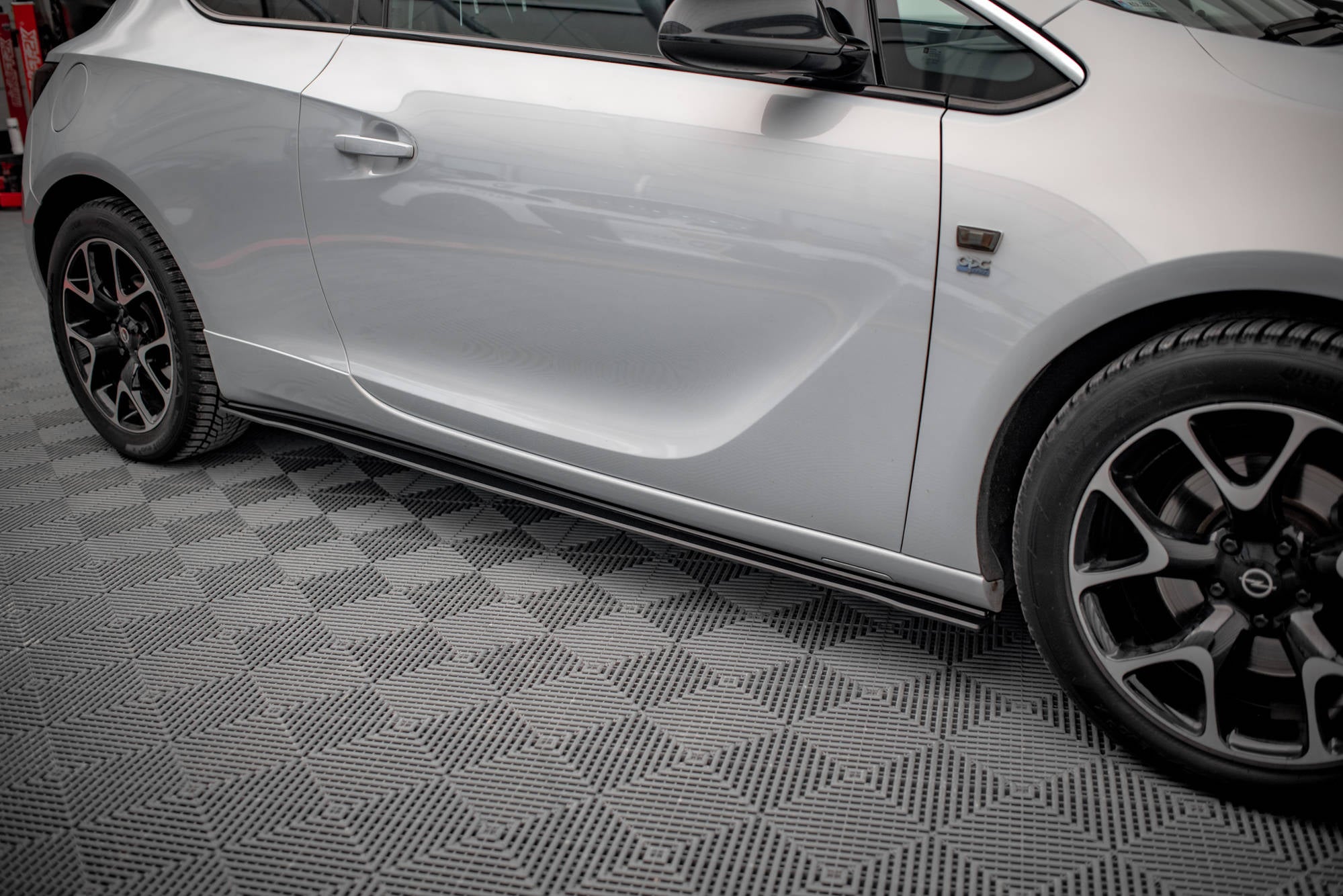 Street pro side skirts diffusers opel astra gtc opc-line j