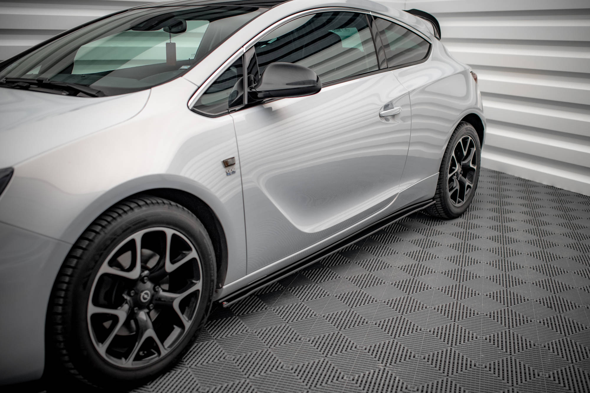 Street pro side skirts diffusers opel astra gtc opc-line j