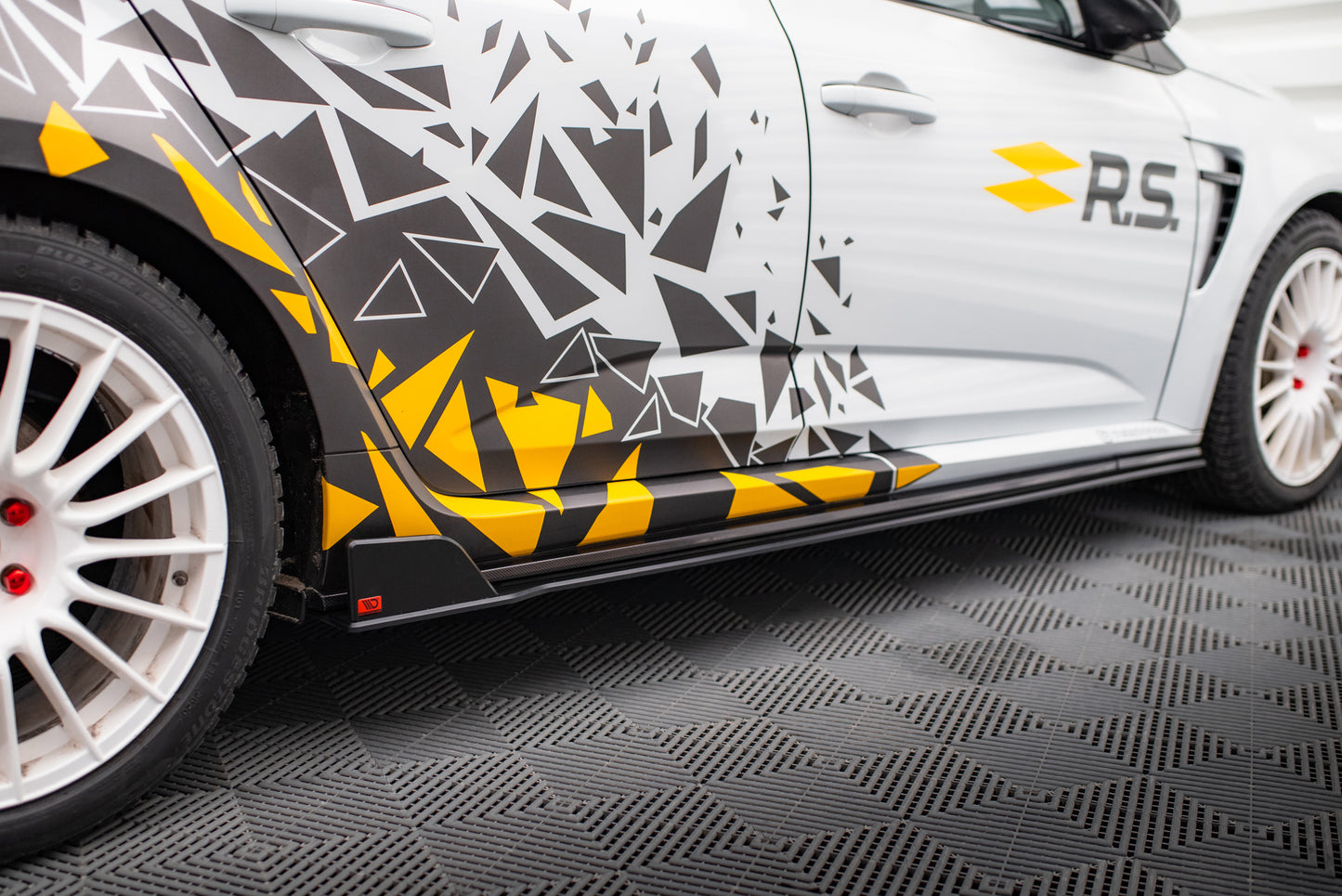 Street pro side skirts diffusers renault megane rs mk4