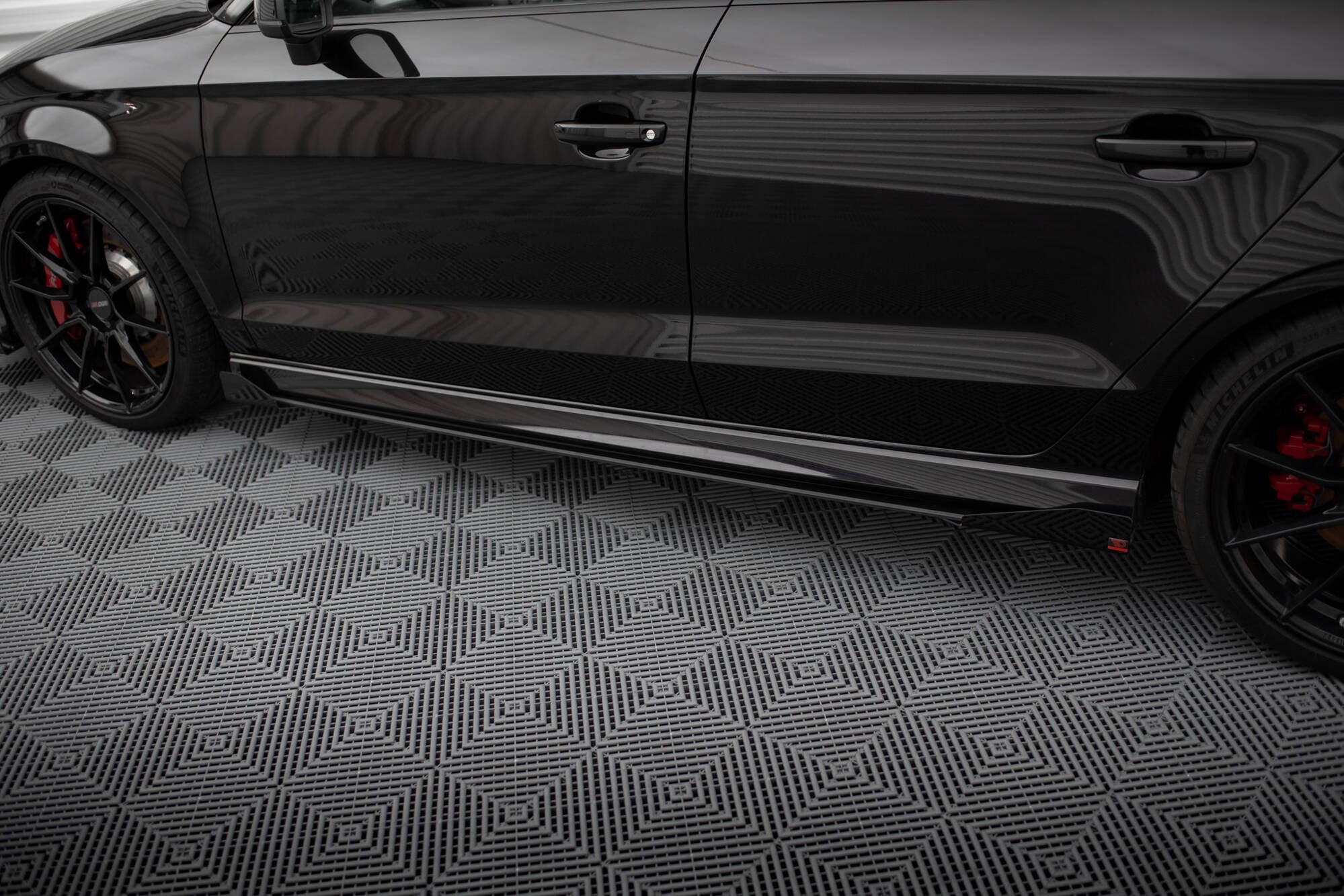 Street pro side skirts diffusers v.1 + flaps audi rs3 sedan 8v facelift