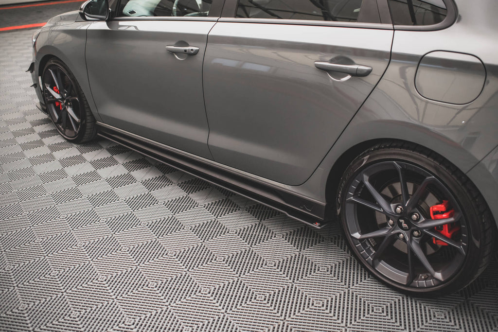 Street pro side skirts diffusers v.2 hyundai i30 n / n-line hatchback / fastback mk3 / mk3 facelift