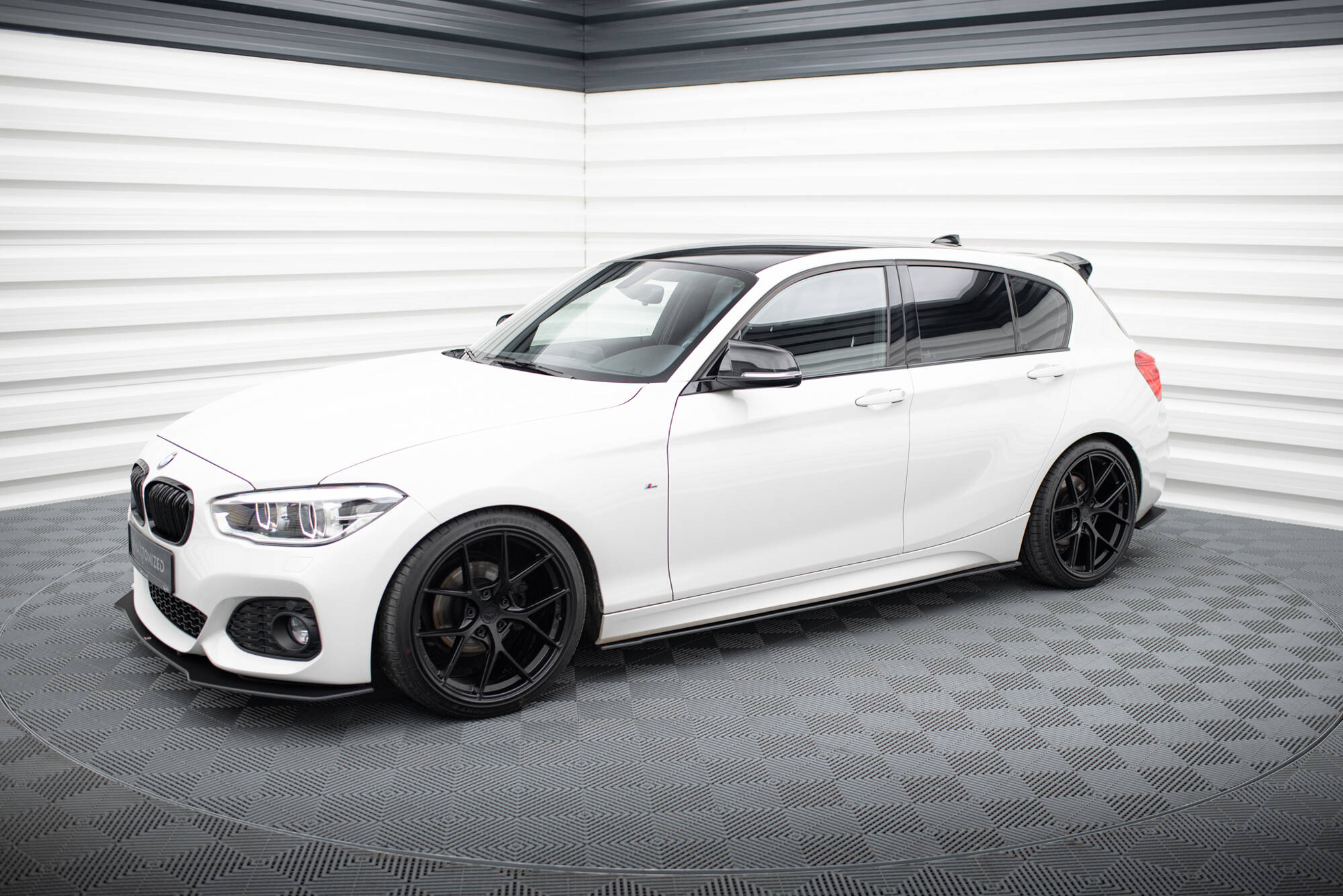 Street pro side skirts diffusers v.2 for bmw 1 f20 m135i / m140i / m-pack