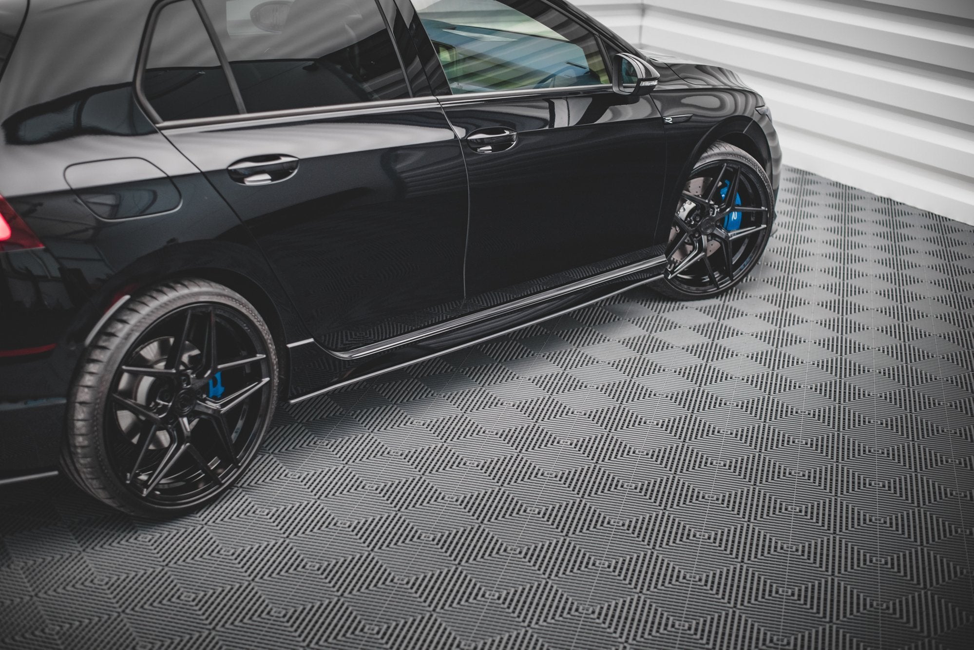 Street pro side skirts diffusers volkswagen golf r mk8