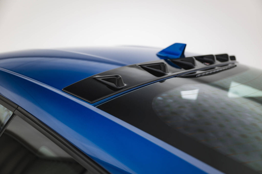 Takaikkunan pidennys Ford Mustang GT MK7