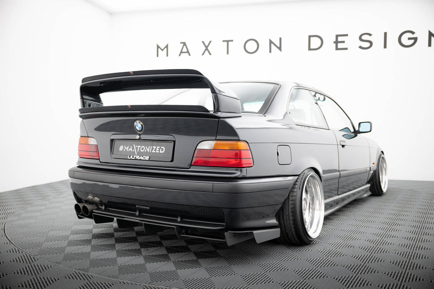Upper spoiler cap bmw m3 / 3 m-pack e36 coupe gt class