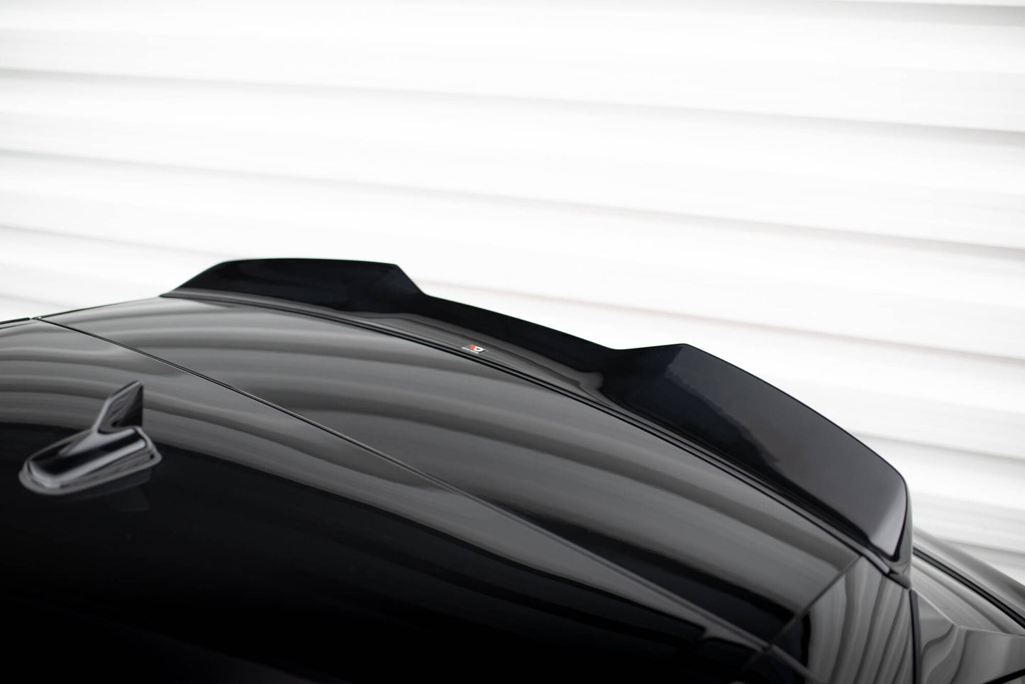 Upper spoiler cap 3d audi q8 / sq8 / q8 s-line mk1