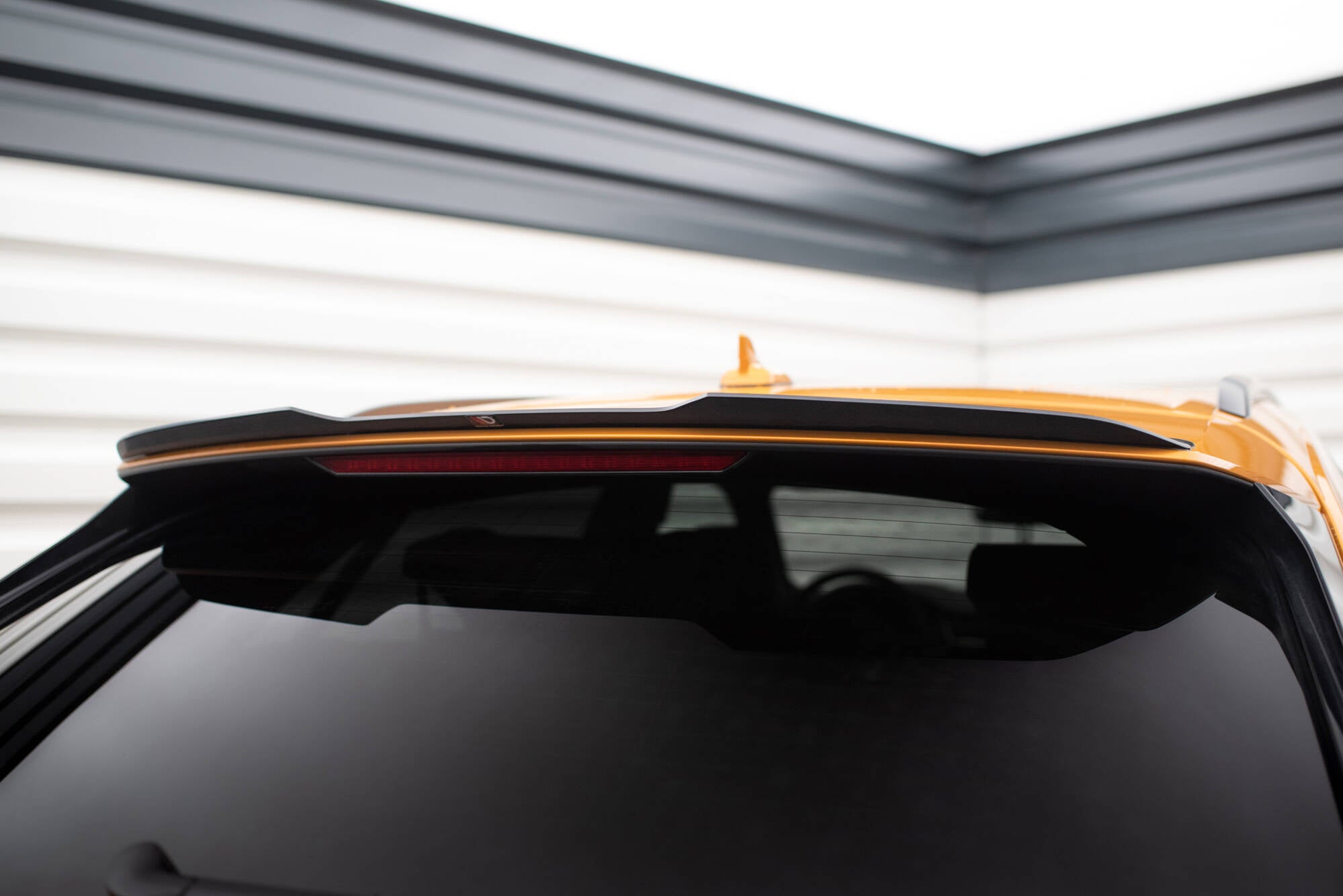 Øvre spoiler cap Audi Q8 / Q8 S-line / SQ8 MK1 / MK1 Facelift