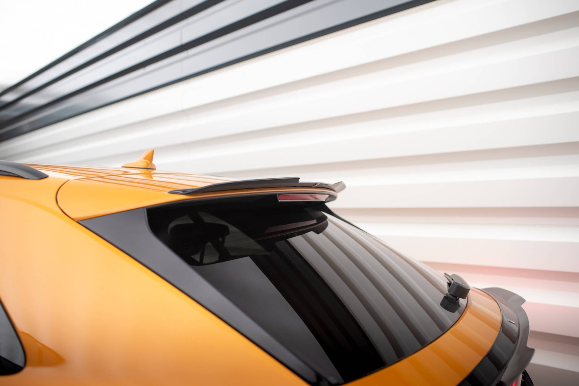 Øvre spoiler cap Audi Q8 / Q8 S-line / SQ8 MK1 / MK1 Facelift