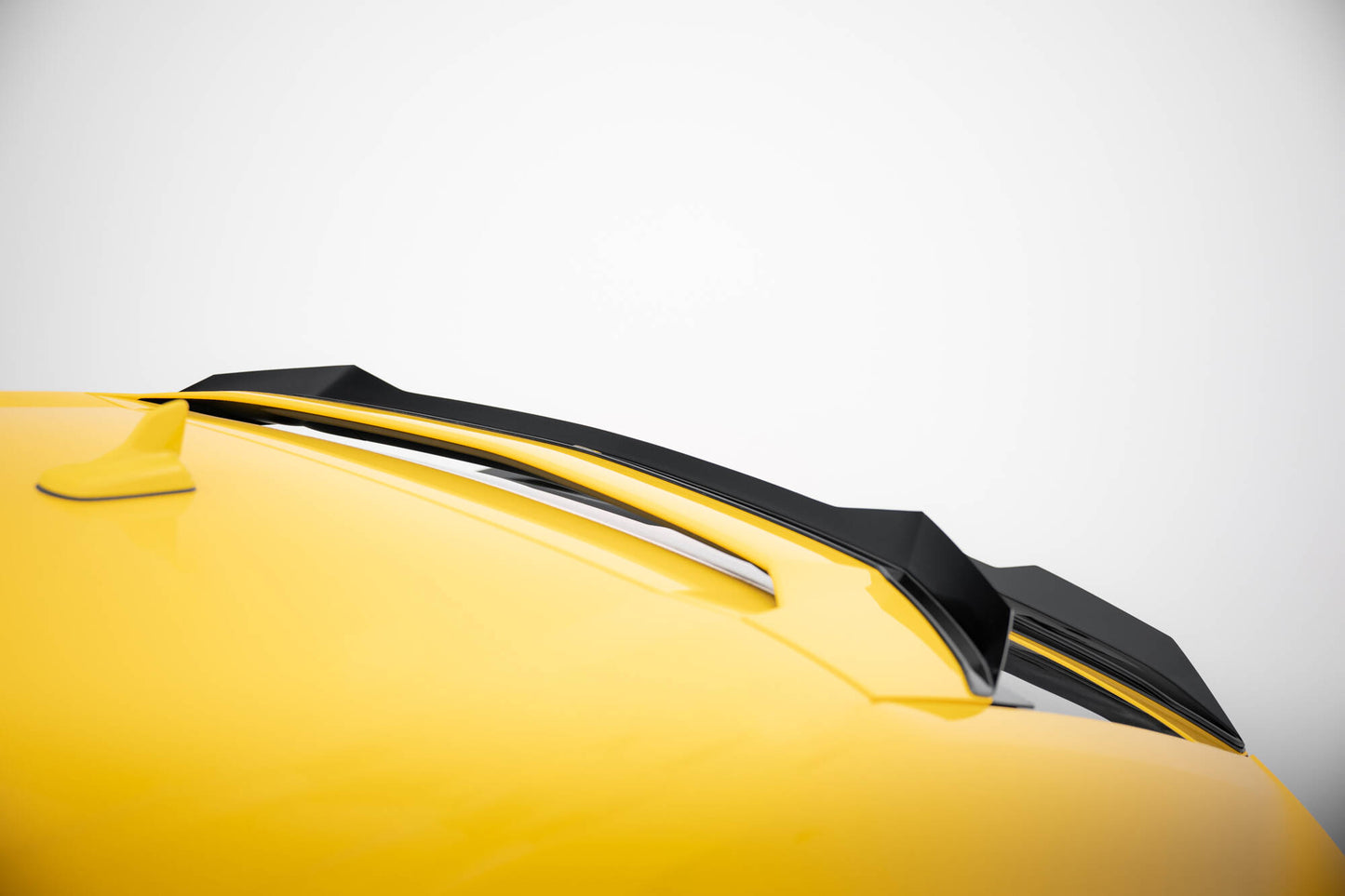 Upper spoiler cap lamborghini urus mk1