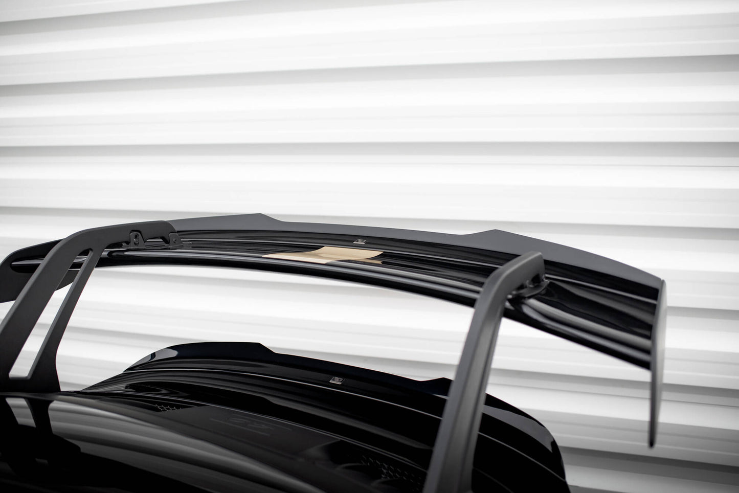 Upper spoiler cap porsche 911 992 gt3