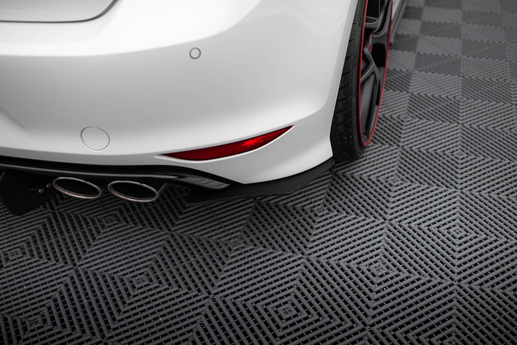 VW Golf 7 R -vesien reana -diffuusija ja takaosan jakajat