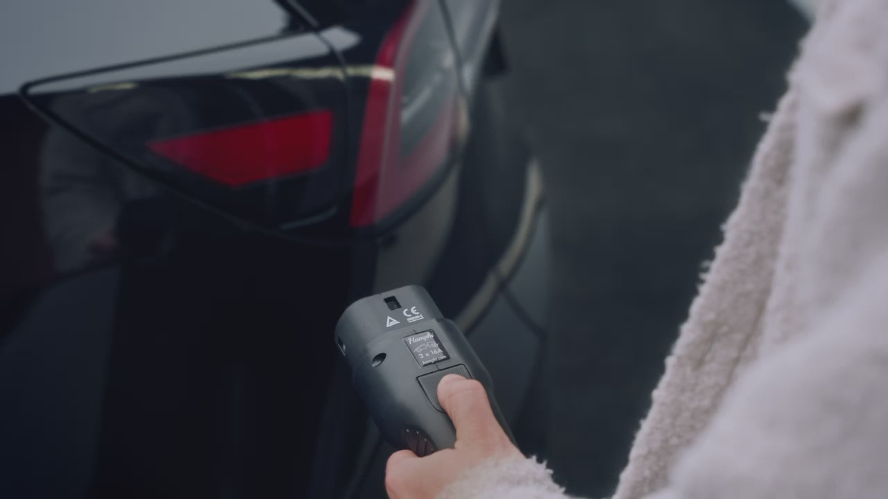 Metron Laddkabel med Tesla Knapp Typ 2 - 22 kW