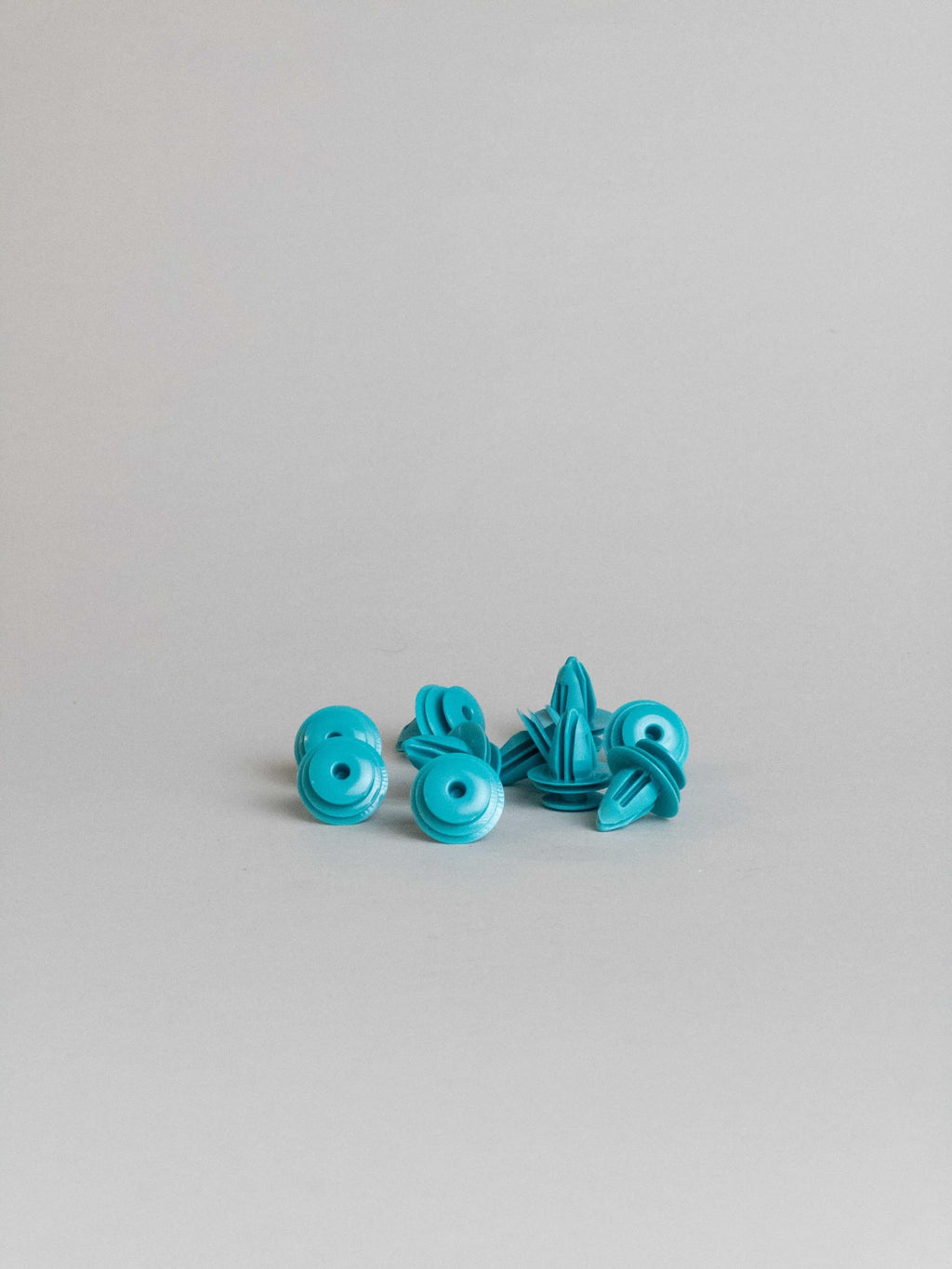 Tesla clips för paneler / dörrar