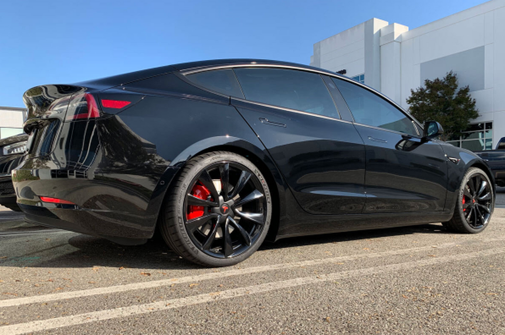 Bremseklodser (Race) Unplugged Performance Tesla Model 3