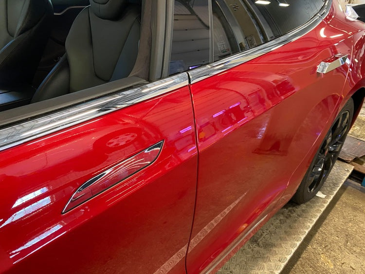 Ovenkahvan metalliklipsit Tesla Model S