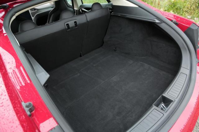 Amptech - Model S fotsensor trunk
