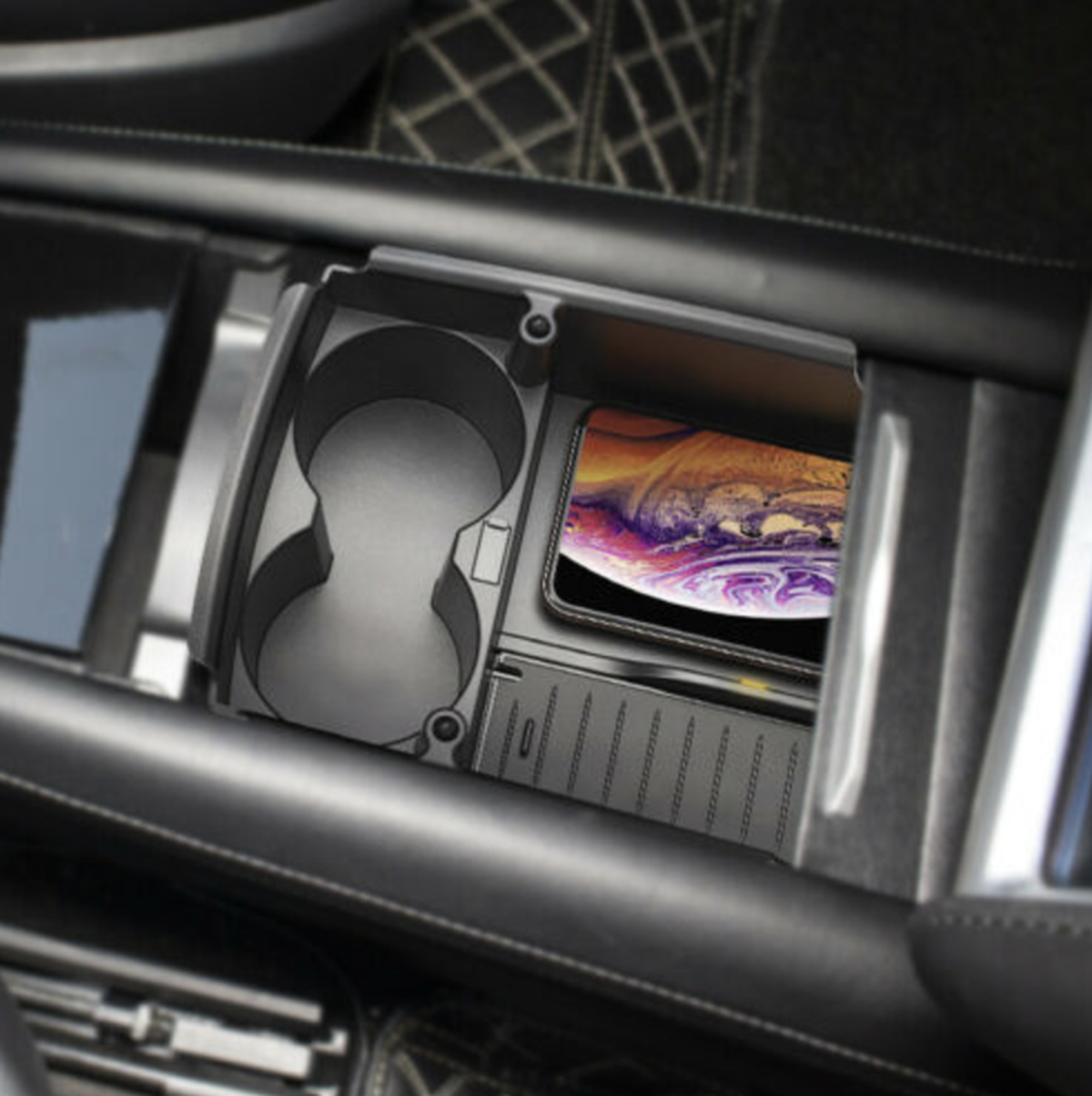 Mittenfack med Trådlös Laddning och Mugghållare Tesla Model S & X