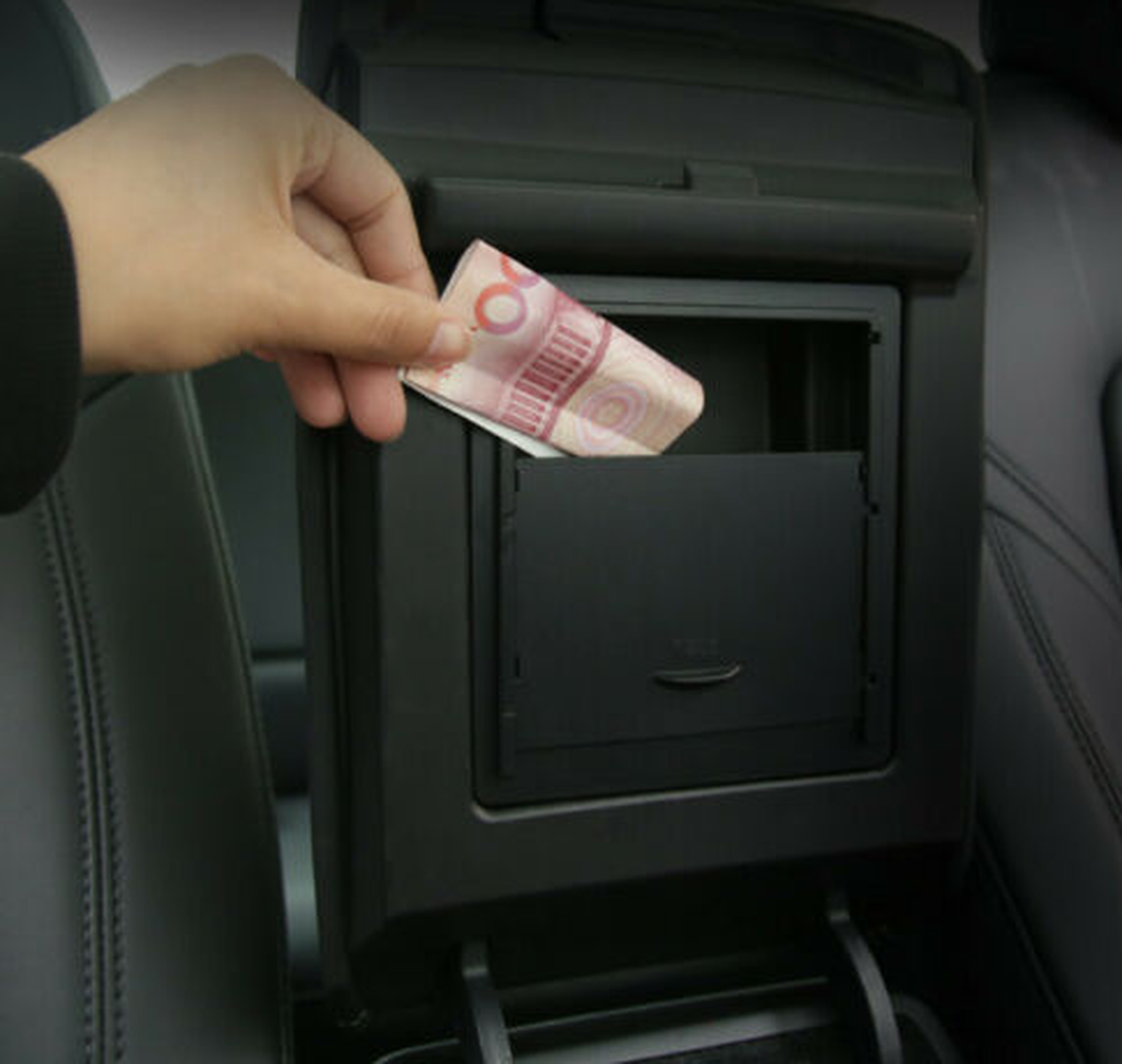 Förvaringslåda Armstöd Tesla Model 3 & Y