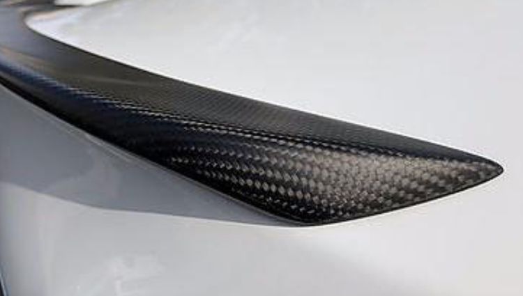 Model S Spoiler hiilikuituinen matta