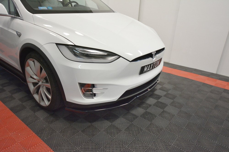 Front Lip Spoiler V2 Maxton Design Tesla Model X