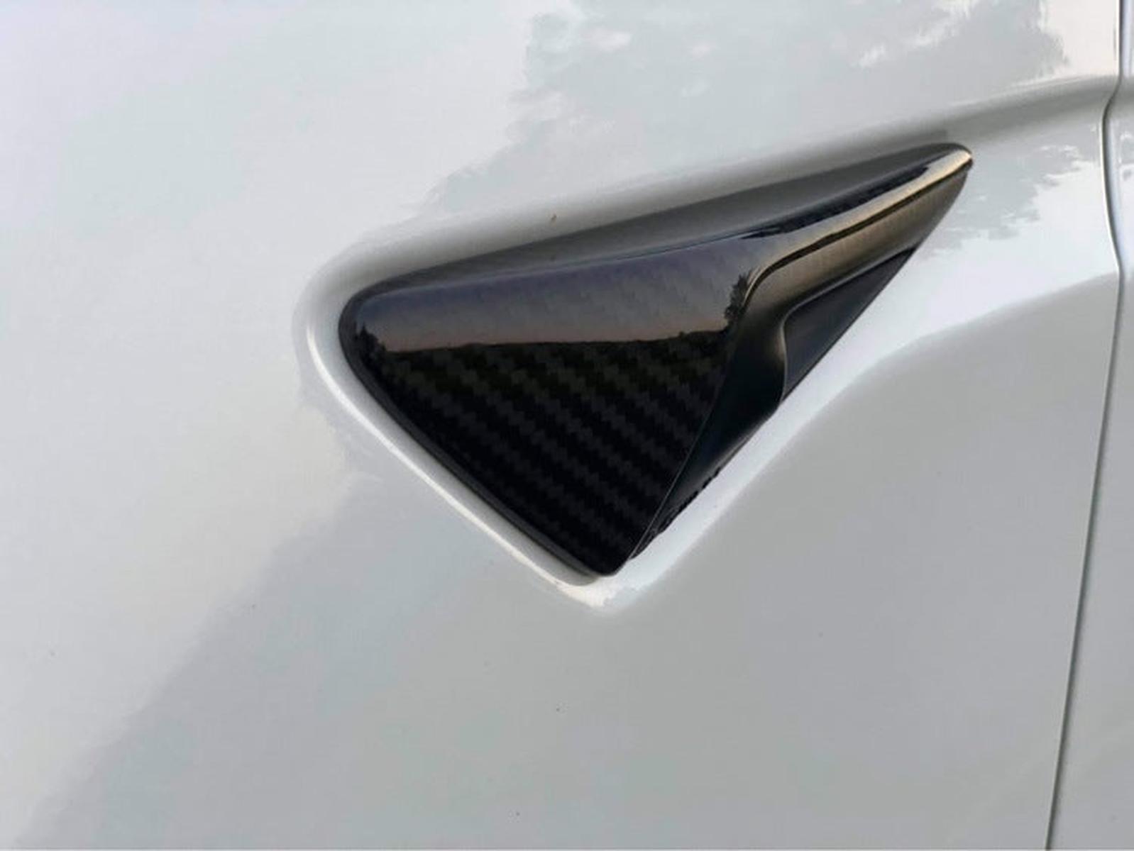 Tesla Sidoblinkers Kolfiber Matt / Blank