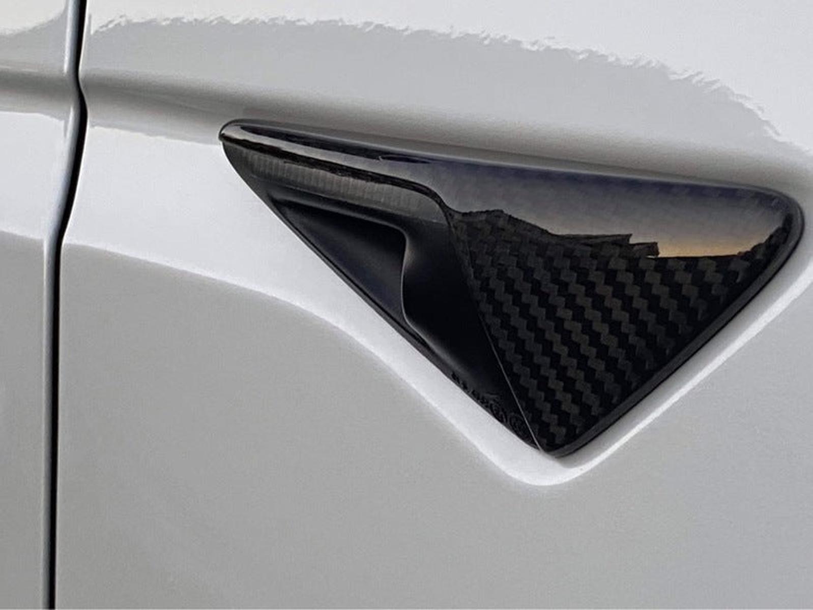 Tesla Sidoblinkers Kolfiber Matt / Blank