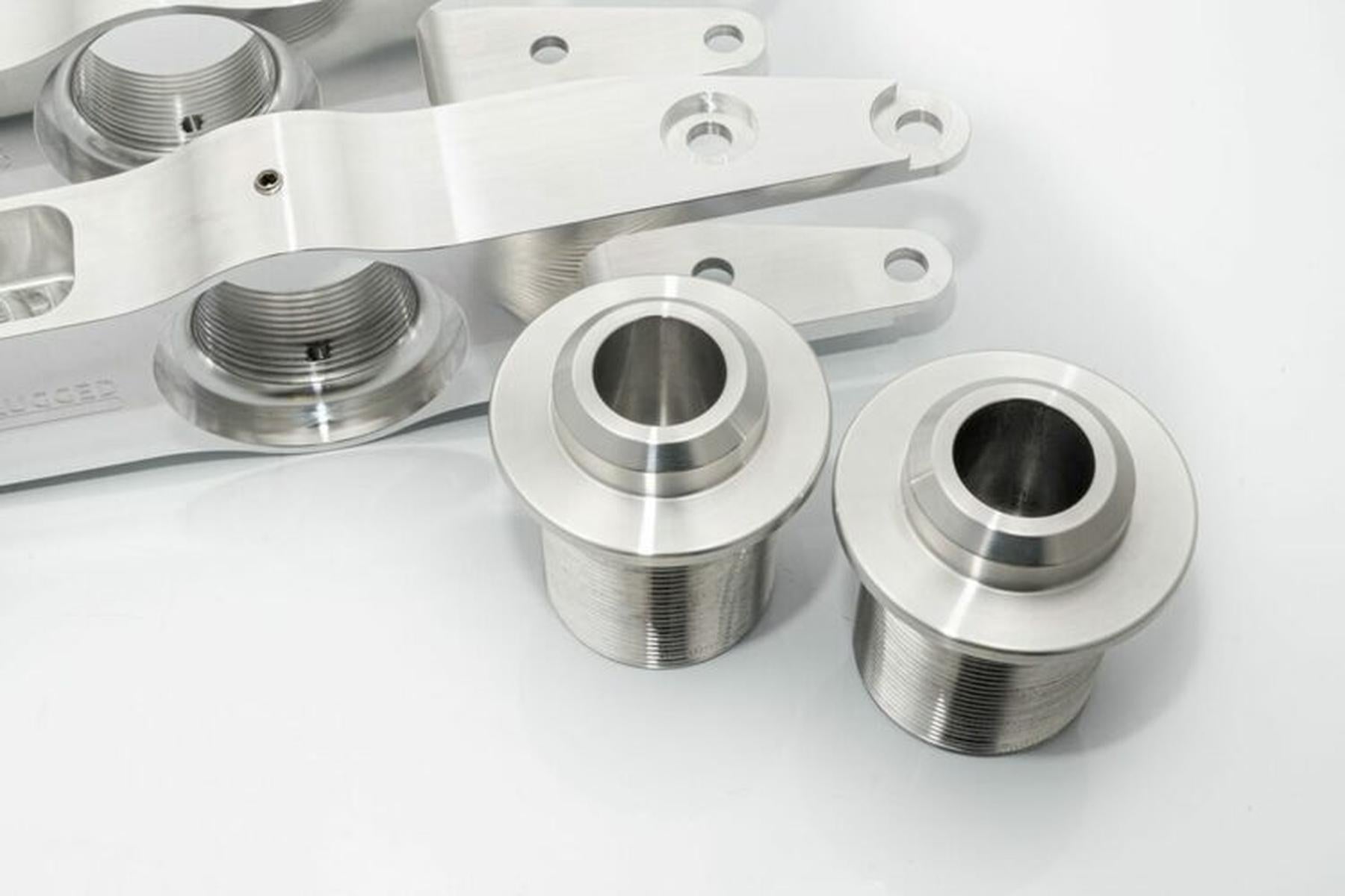 Justerbara Bakre Fjädringsarmar Unplugged Performance Tesla Model 3 & Y