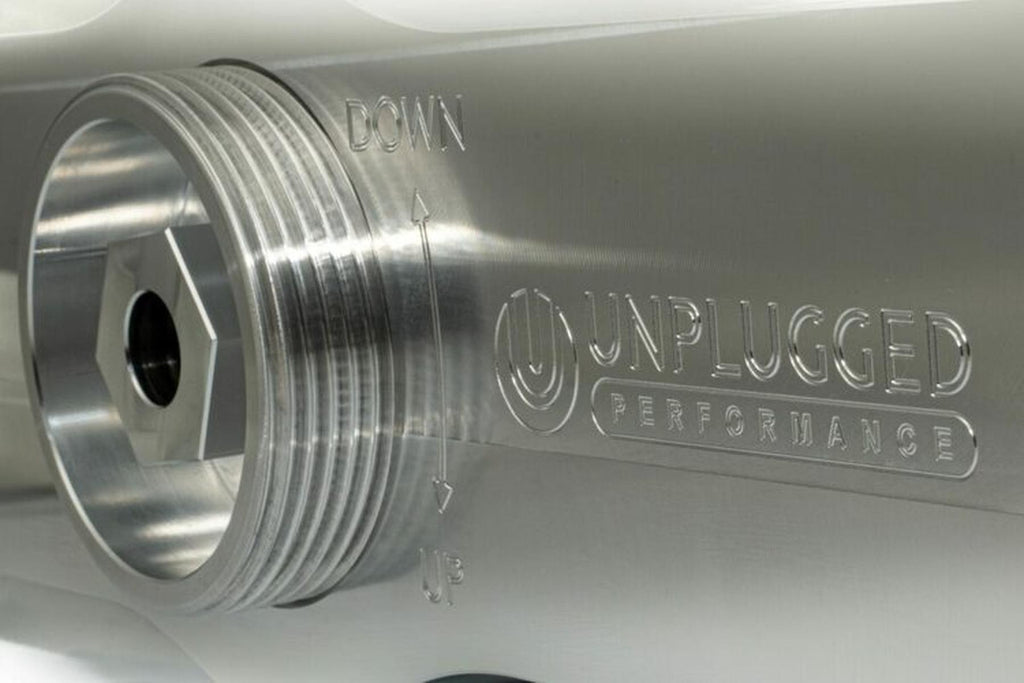 Justerbara Bakre Fjädringsarmar Unplugged Performance Tesla Model 3 & Y