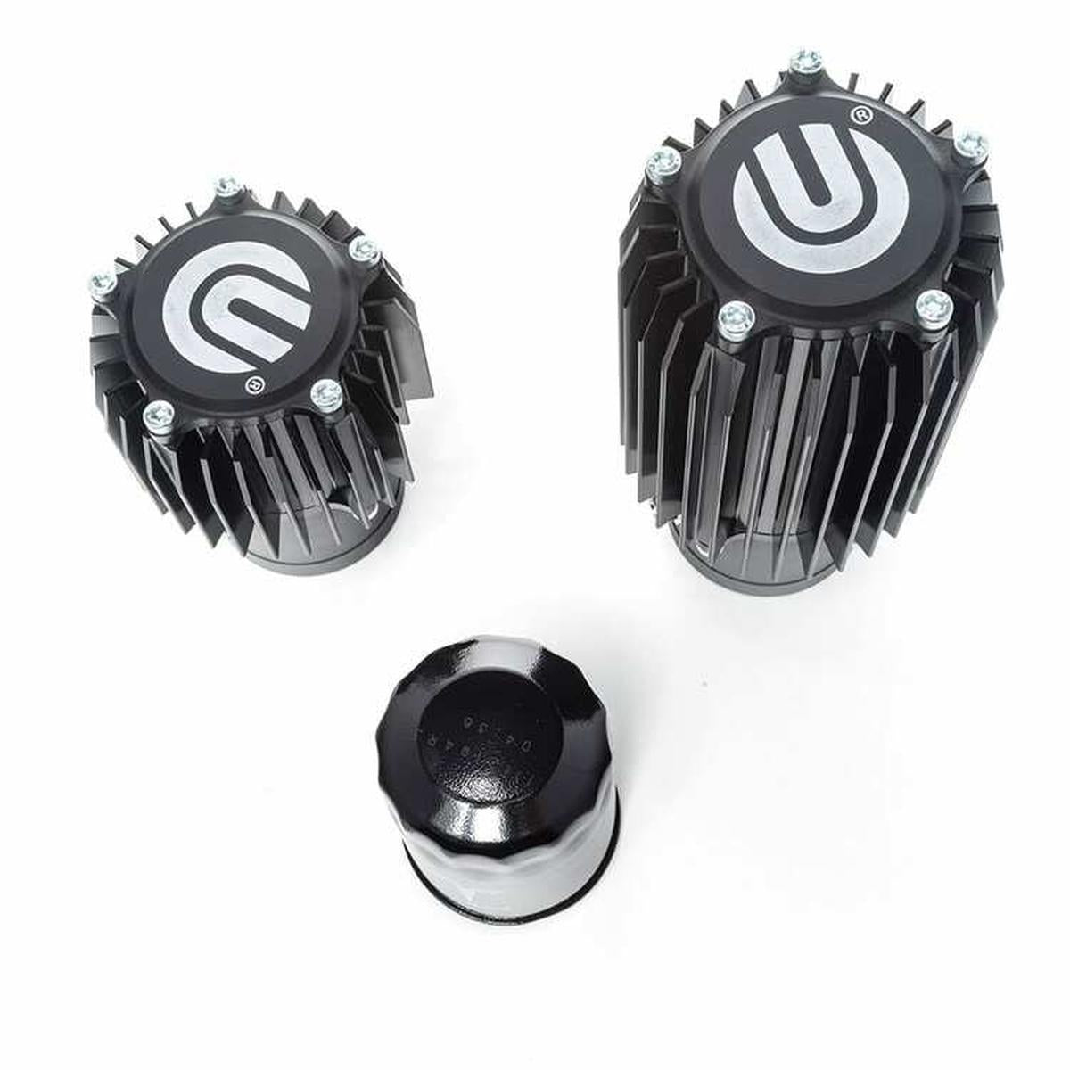 Öljynjäähdytin ja magneettisuodatin irrotettu Performance-malli 3/Y