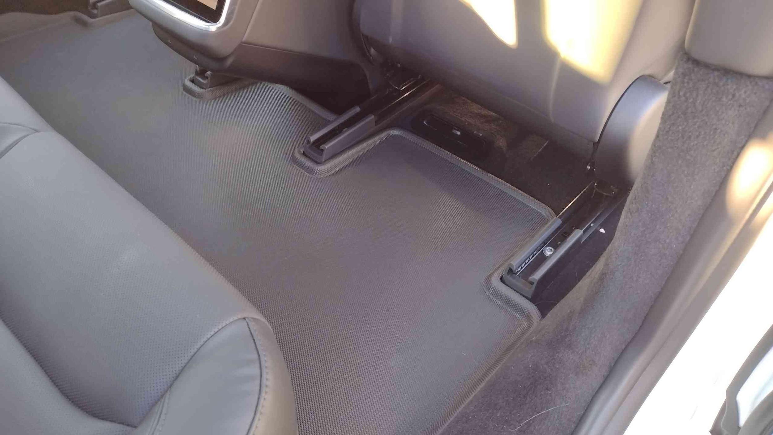 Gummimattor 3D Maxpider Tesla Model S