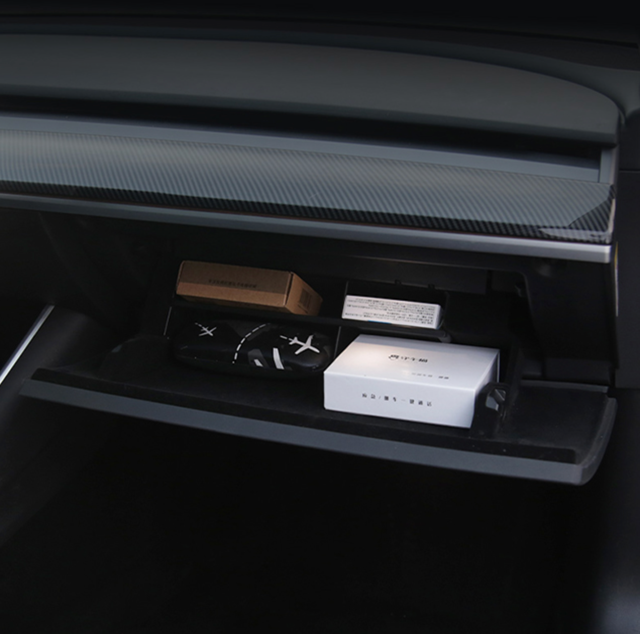 Handskfack Fördelare Tesla Model 3