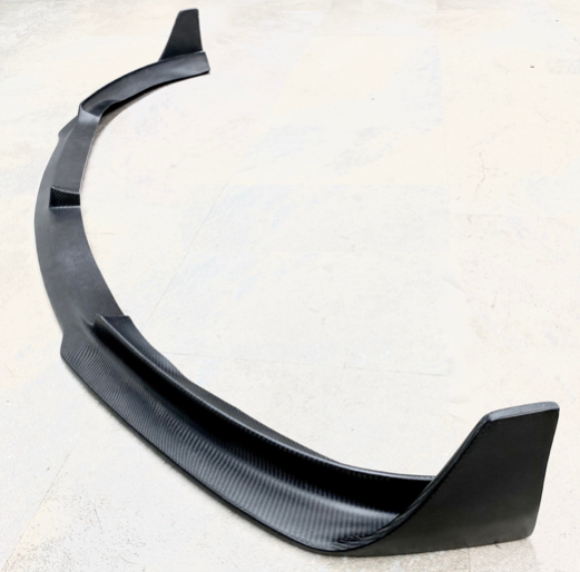Model 3 V-spoiler foran kulfiber mat/hvid