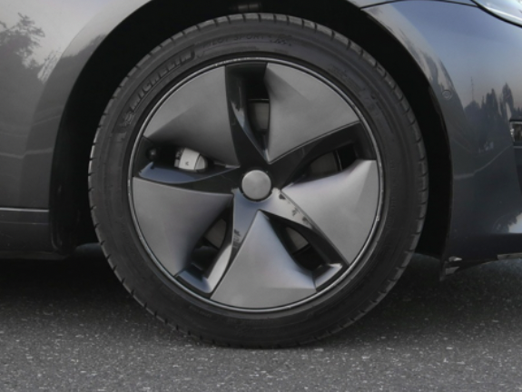 Tesla Model 3 Navkapslar 18"