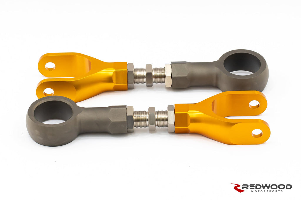 Redwood Motorsports - FPX - Justerbare bageste camber- og toe-kontrolarme med OEM-gummibøsninger