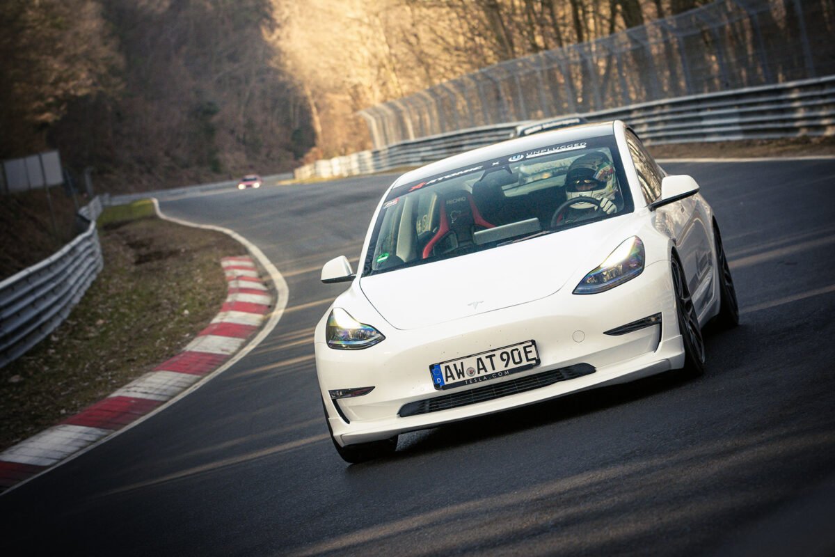 Öhlins - UP X Öhlins Model 3/Y 4-way coilover set