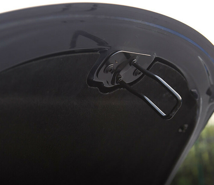 Lydisolering av frontdekselet på Tesla Model 3